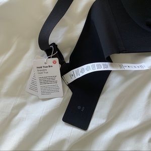 BNWT!! Lululemon hold true bra